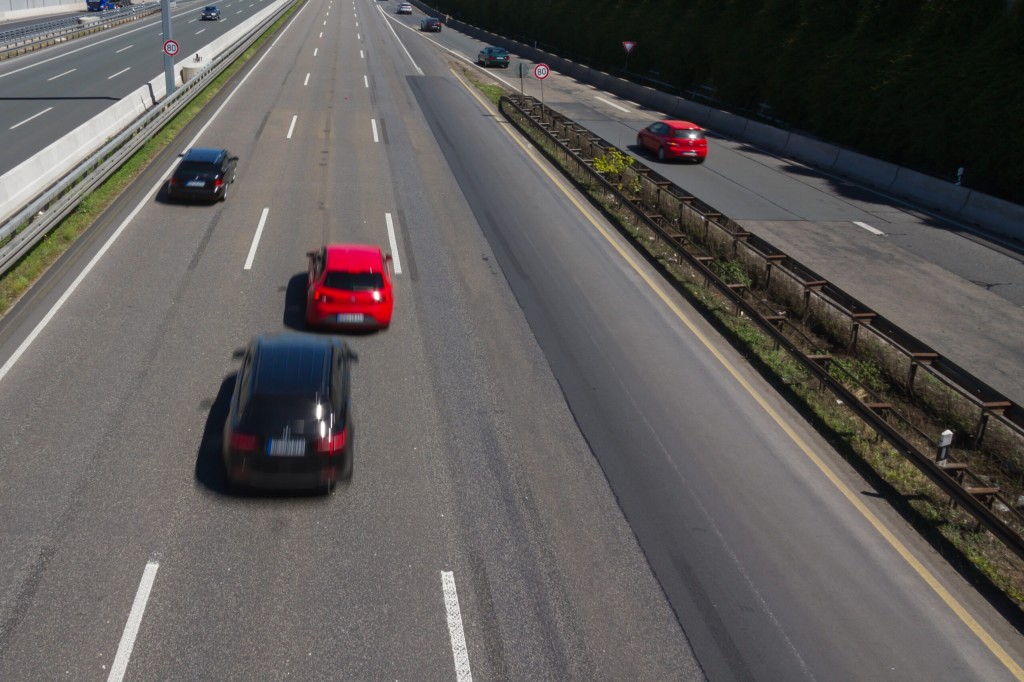 Khoảng 70% Autobahn của Đức hiện không có giới hạn tốc độ. Ảnh: Imago / barth-werbung.de / Panthermedia
