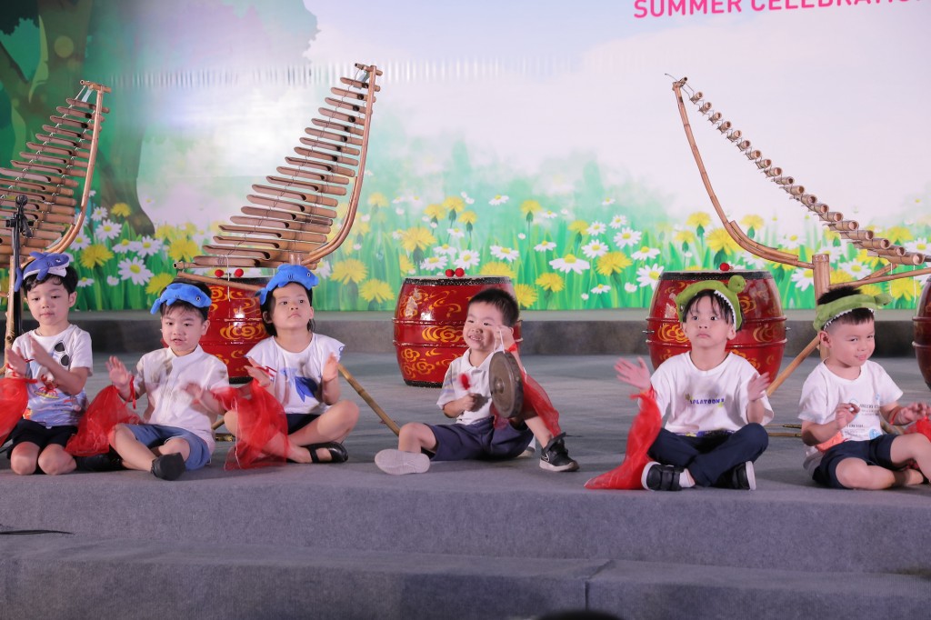 Ấn tượng "thanh" và "sắc" trong khu vườn mùa hạ tại TH School