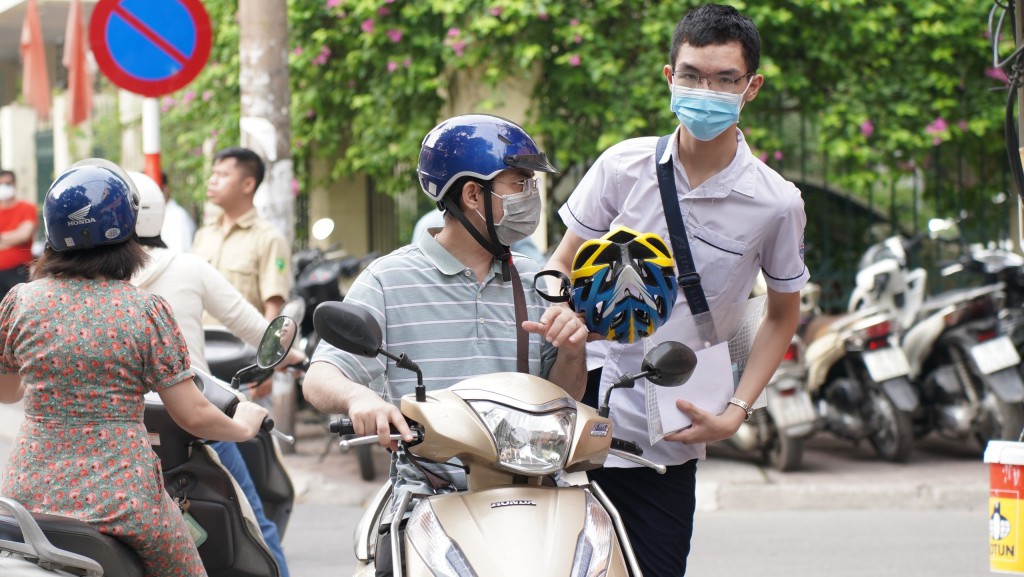 Hơn 11.000 thí sinh Hà Nội tiếp tục cuộc đua vào trường chuyên