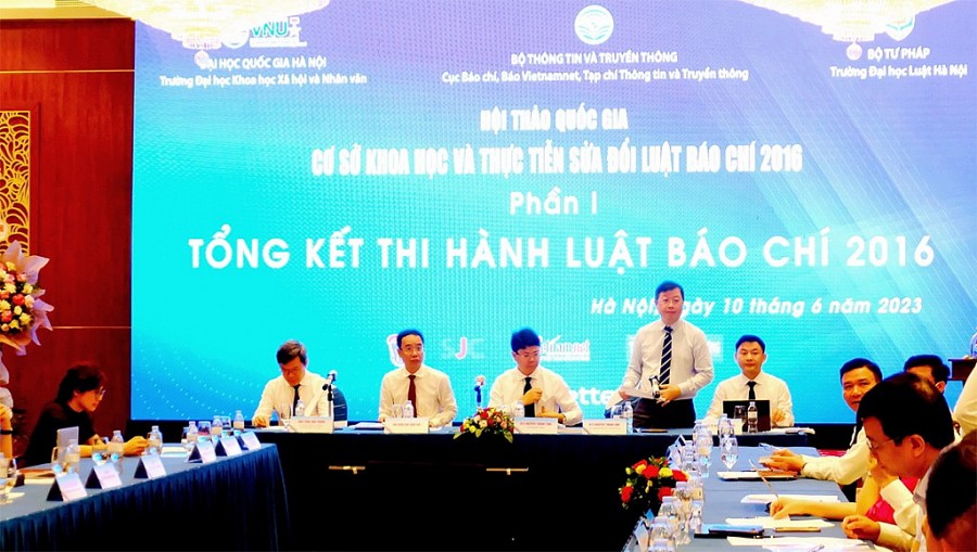 Quang cảnh hội thảo