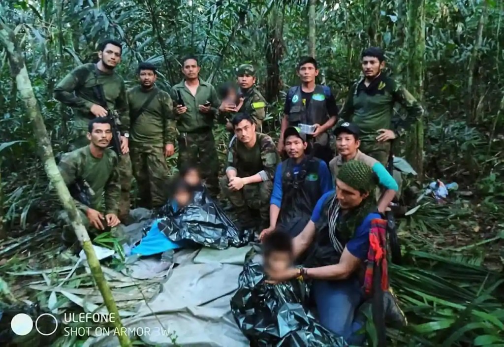 Bốn đưá trẻ đã được tìm thấy sau hơn 40 ngày trong rừng rậm Amazon (Ảnh: Reuters)