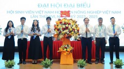 Anh Trần Đức Minh tái cử chức danh Chủ tịch Hội Sinh viên Học viện Nông nghiệp Việt Nam