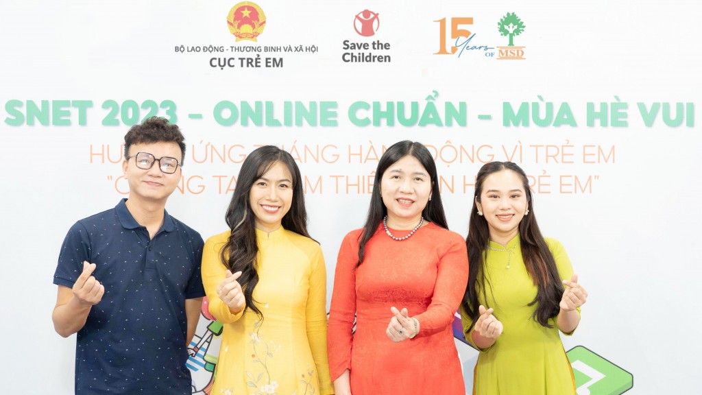 Đừng để nghiện Internet trở thành “căn bệnh” khó chữa