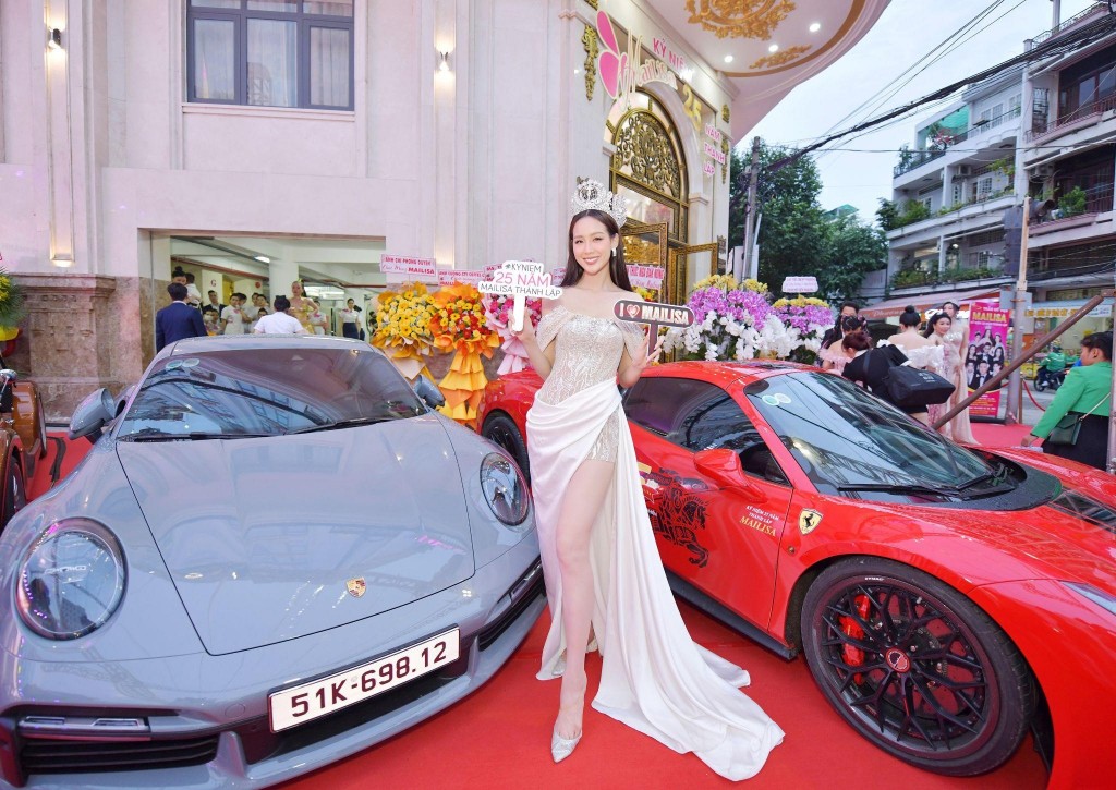 Hoa hậu Bảo Ngọc xuất hiện lộng lẫy tại sự kiện sinh nhật Mailisa 25 năm