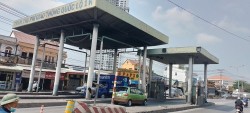 Cận cảnh tháo dỡ 2 trạm thu phí BOT quốc lộ 1K ở Đồng Nai và Bình Dương