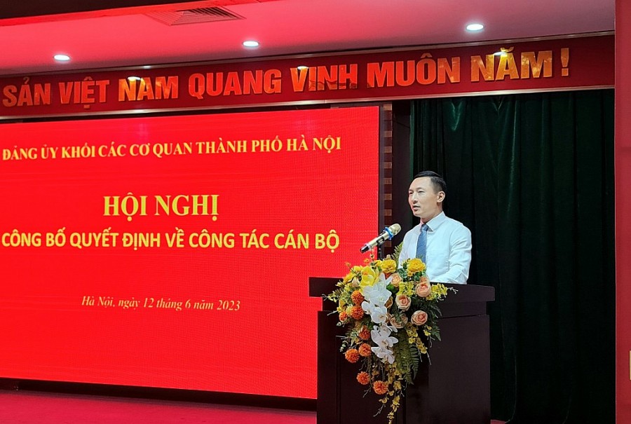 Bí thư Đảng ủy Khối các cơ quan thành phố Hà Nội Doãn Trung Tuấn phát biểu chỉ đạo tại hội nghị 