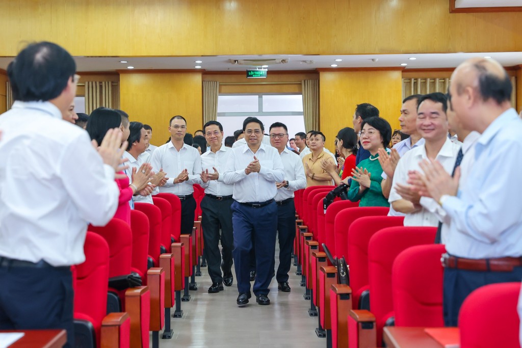 Thủ tướng Phạm Minh Chính tới thăm, làm việc với Hội Nhà báo Việt Nam - Ảnh: VGP/Nhật Bắc