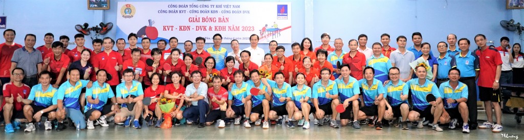 Đông đảo VĐV tham gia Giải Bóng bàn năm 2023