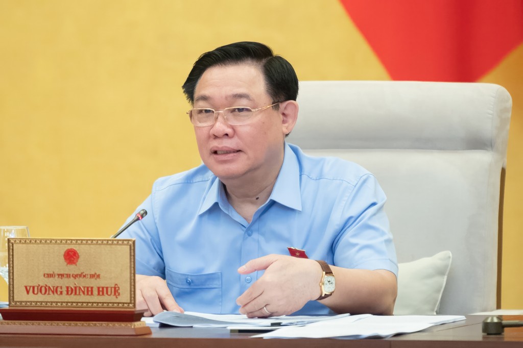 Ủy ban Thường vụ Quốc hội họp cho ý kiến về dự thảo nghị quyết tăng vốn cho Agribank