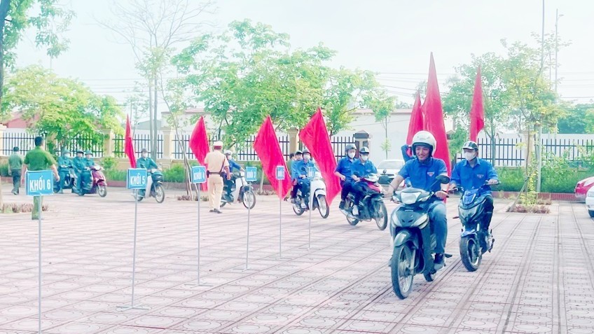 Huyện Thanh Trì ra quân hưởng ứng Tháng hành động phòng chống ma túy