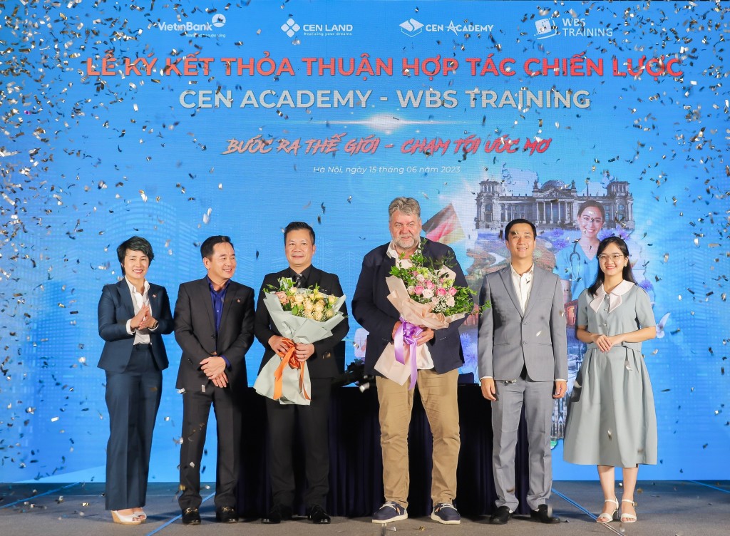 Hợp tác chiến lược giữa Cen Land và WBS Training