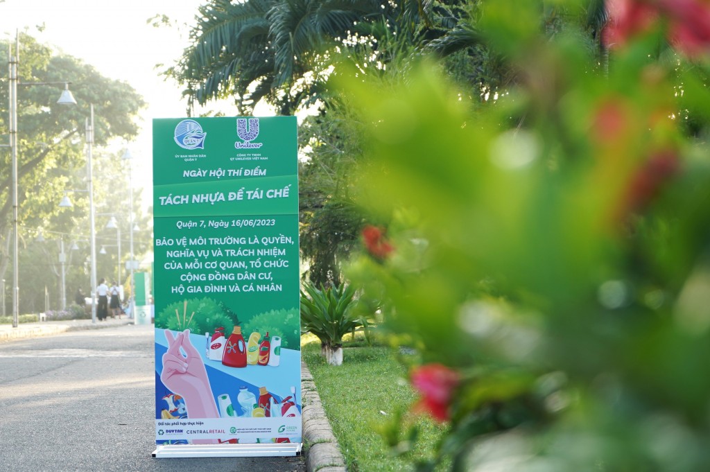 Ngày hội thí điểm “Tách nhựa để Tái chế” diễn ra tại Công viên Cảnh đồi, Phú Mỹ Hưng, Quận 7