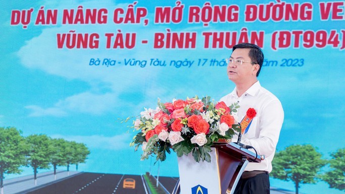 Ông Nguyễn Công Vinh, Phó Chủ tịch UBND tỉnh Bà Rịa - Vũng Tàu, phát biểu tại lễ khởi công