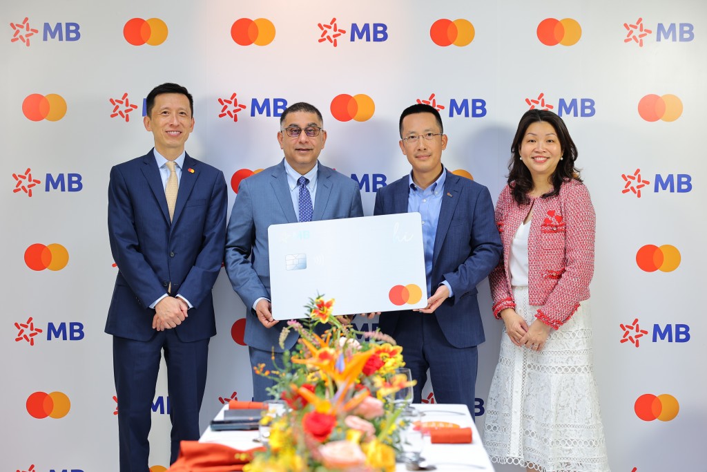Ngân hàng MB và Mastercard công bố hợp tác toàn diện