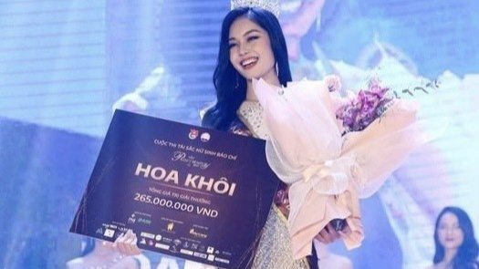 Hoa khôi  Press Beauty 2023 Nguyễn Thục Uyên Nhi