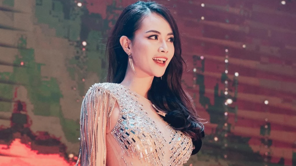 Á khôi 1 Press Beauty 2023 Phạm Hồng Anh