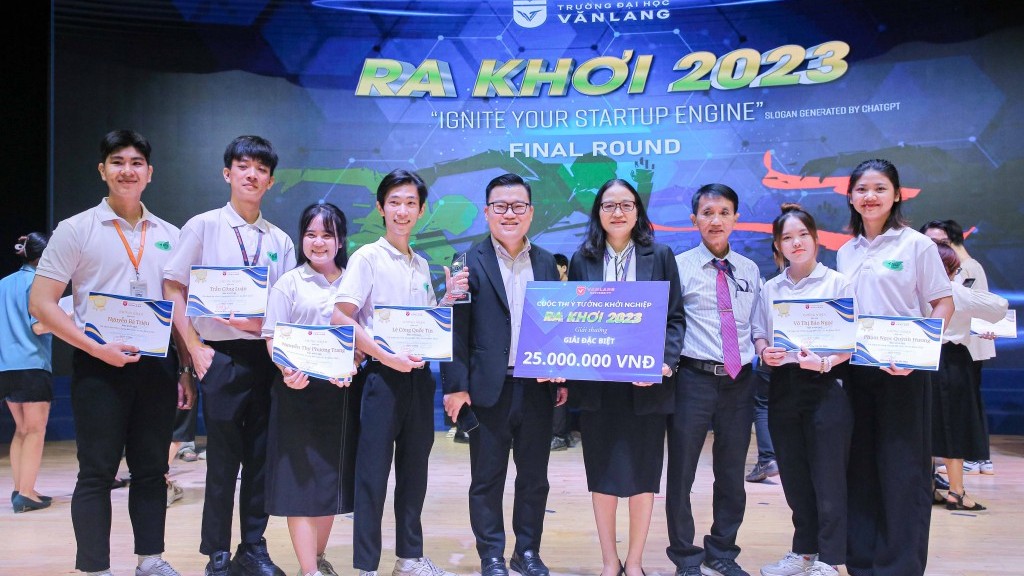 Sinh viên Văn Lang giành giải Đặc biệt cuộc thi khởi nghiệp “Ra khơi” năm 2023