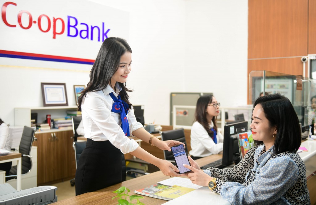 Co-opBank Mobile Banking ngày càng lan tỏa tới thành viên QTDND và khách hàng cá nhân