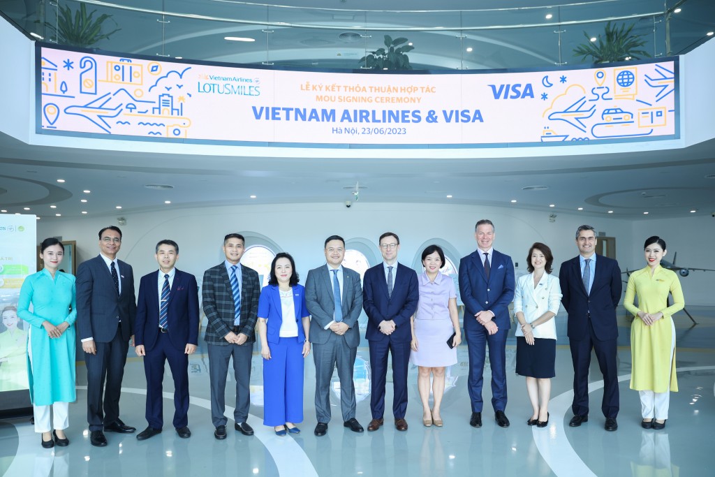 Visa và Vietnam Airlines ký kết thỏa thuận hợp tác, nâng cao trải nghiệm số cho người tiêu dùng