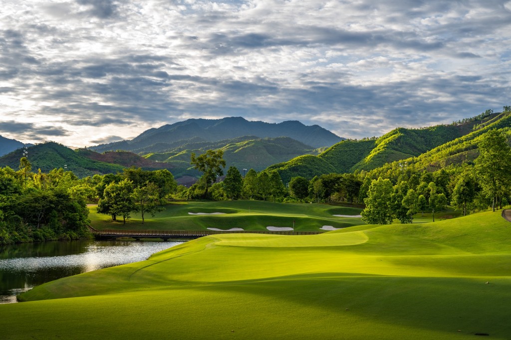 Bà Nà Hills Golf Club đang có nhiều ưu đãi cho du khách.