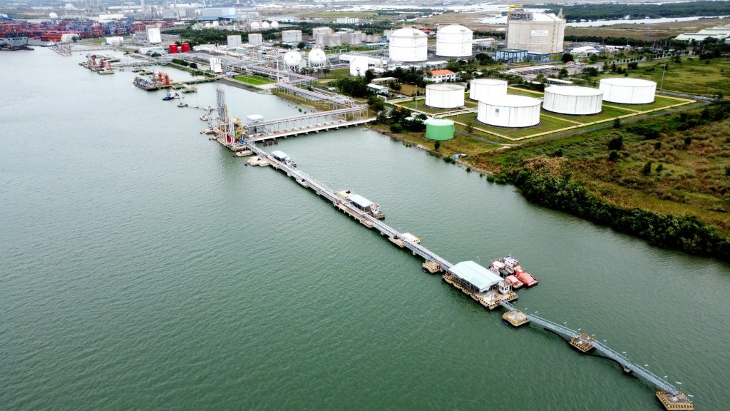 ​Hệ thống kho cảng PV GAS Vũng Tàu có khả năng tiếp nhận tàu LNG trọng tải đến 100.000 DWT
