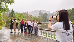 Doanh thu du lịch Hà Nội tăng 74,4% so cùng kỳ năm trước
