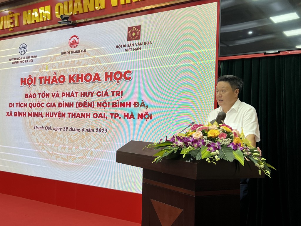 đồng chí Bùi Hoàng Phan - Bí thư Huyện ủy Thanh Oai phát biểu tại Hội thảo