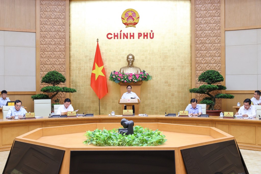 Thủ tướng Phạm Minh Chính chủ trì phiên họp Chính phủ chuyên đề về xây dựng pháp luật tháng 6/2023
