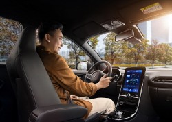 Trợ lý ảo VinFast: Công nghệ AI thay đổi thói quen lái xe của người Việt