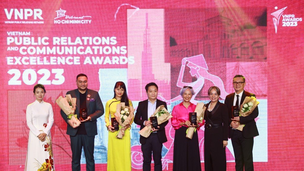 VNPR AWARDS 2023 vinh danh những người làm quan hệ công chúng, truyền thông xuất sắc