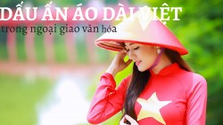 Bài 4: Nuôi dưỡng tình yêu với trang phục truyền thống để thăng hoa hồn dân tộc