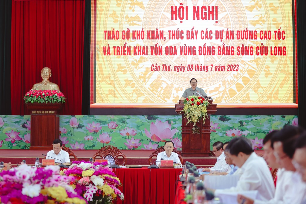 Tháo gỡ khó khăn, thúc đẩy các dự án cao tốc và triển khai các dự án ODA vùng Đồng bằng sông Cửu Long