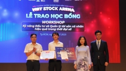 Sinh viên Đại học Nguyễn Tất Thành giành giải Nhất cuộc thi Viet Stock Arena 2023