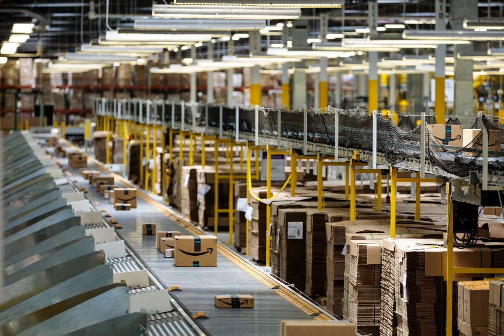 Amazon giới thiệu giải pháp vận chuyển xuyên biên giới, tích hợp bên thứ ba tại Việt Nam