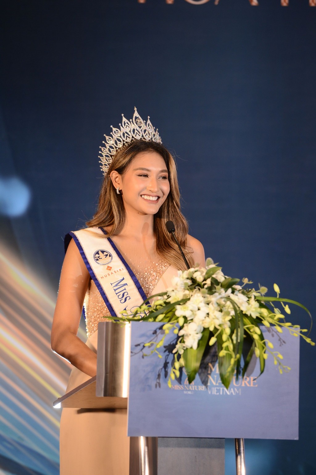 Người đẹp Thái Lan tham dự sự kiện công bố khởi động cuộc thi 