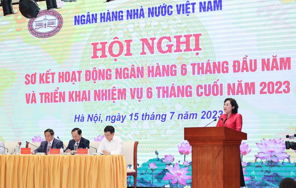 Thống đốc Ngân hàng Nhà nước Nguyễn Thị Hồng phát biểu khai mạc Hội nghị - Ảnh: VGP/Nhật Bắc