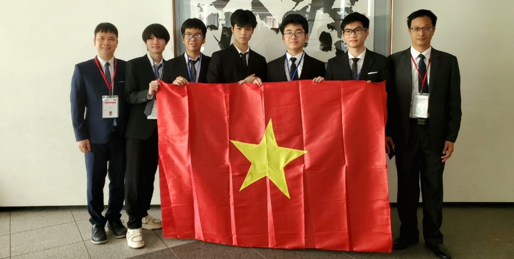 Đội tuyển Olympic Vật lý 2023 của Việt Nam đã đạt thành tích xuất sắc