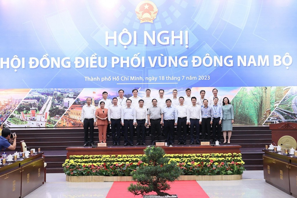 Ra mắt Hội đồng điều phối vùng Đông Nam Bộ - Ảnh: VGP/Nhật Bắc