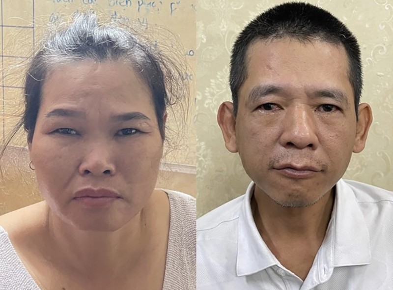 Cặp đôi vừa móc trộm chiếc điện thoại di động tại chợ đêm phố cổ Hà Nội thì bị bắt