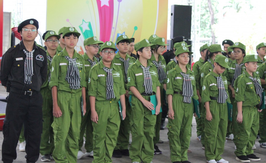 Thiếu nhi TP Hồ Chí Minh “Học làm chiến sĩ Công an”