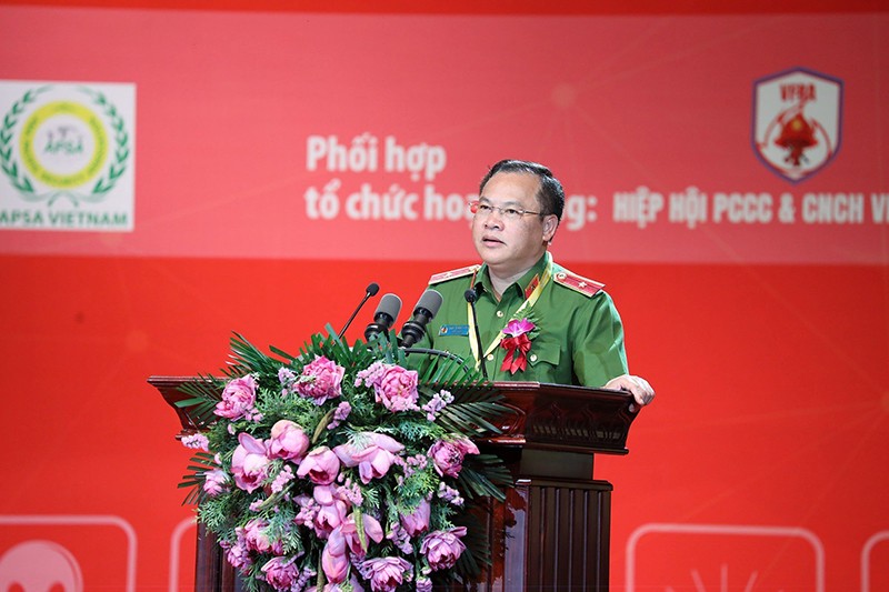 Thiếu tướng Nguyễn Văn Long, Thứ trưởng Bộ Công an phát biểu tại lễ khai mạc triển lãm 