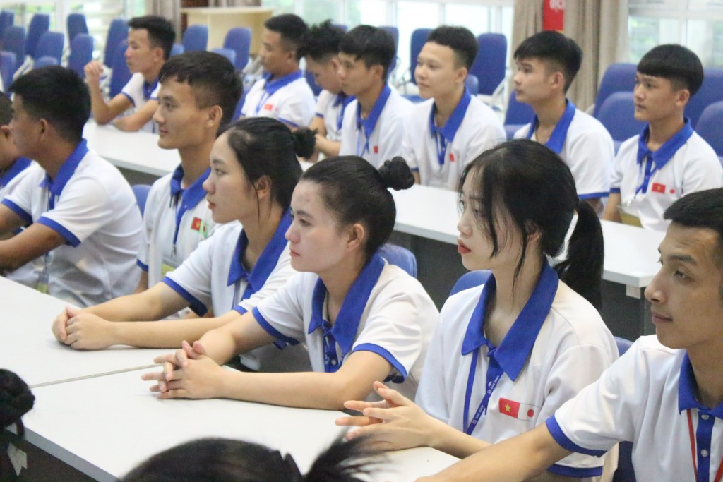 Học viên tham dự khóa học