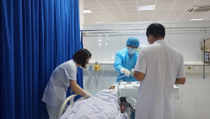 Ngành y tế Hà Nội nâng cao chất lượng khám, chữa bệnh phục vụ người dân - Tin tức sự kiện - Cổng thông tin điện tử Sở y tế Hà Nội