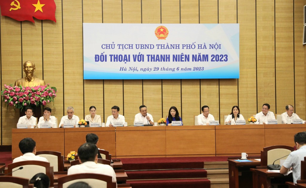Chủ tịch UBND TP. Hà Nội Trần Sỹ Thanh đối thoại với thanh niên năm 2023 với chủ đề: “Thanh niên thành phố Hà Nội khởi nghiệp sáng tạo và chuyển đổi số”