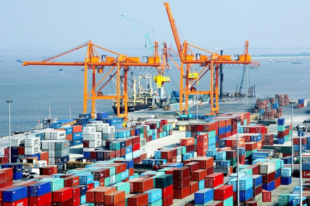 Chú trọng việc cảnh báo sớm về các vấn đề mới của hội nhập kinh tế quốc tế