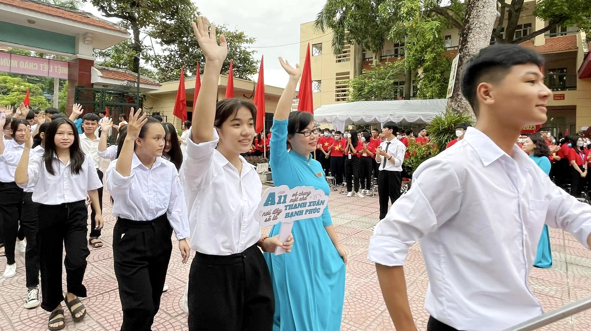 Bài 2: Những thủ khoa đến từ trường làng