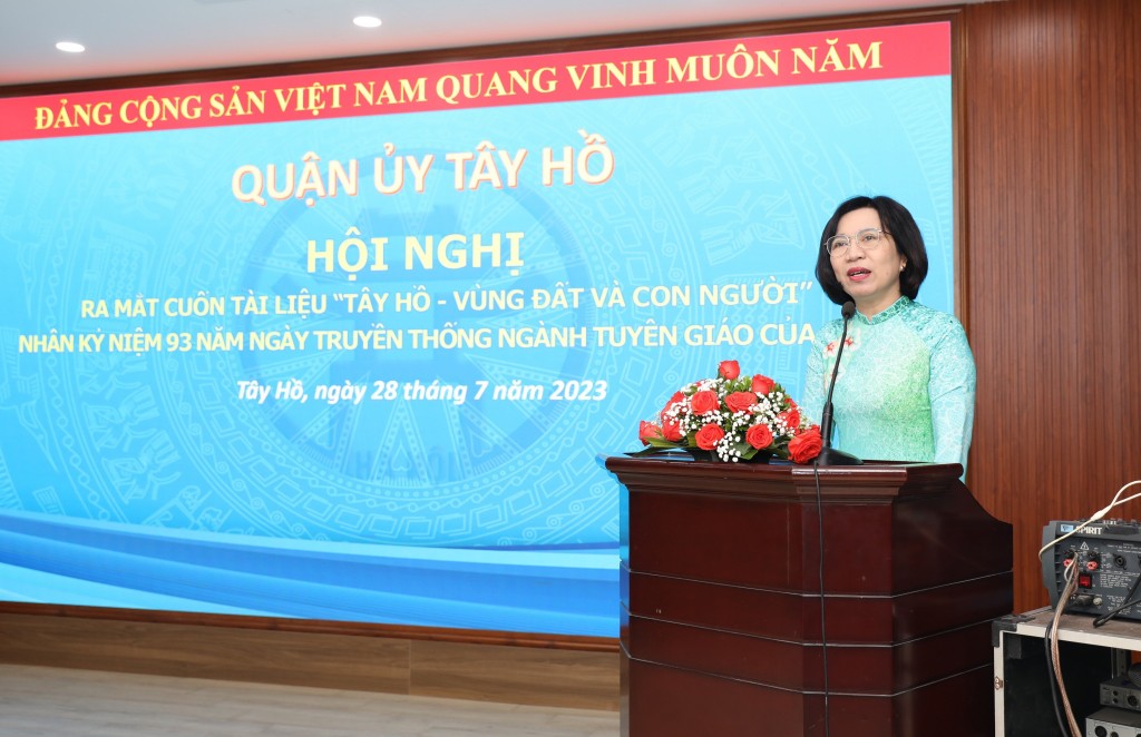 Bí thư Quận ủy, Chủ tịch HĐND quận Lê Thị Thu Hằng