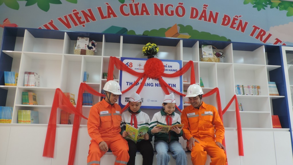 Công trình thư viện sách “Thắp sáng niềm tin” mang đến không gian đọc lý tưởng cho các em nhỏ ở nhiều huyện ngoại thành Hà Nội
