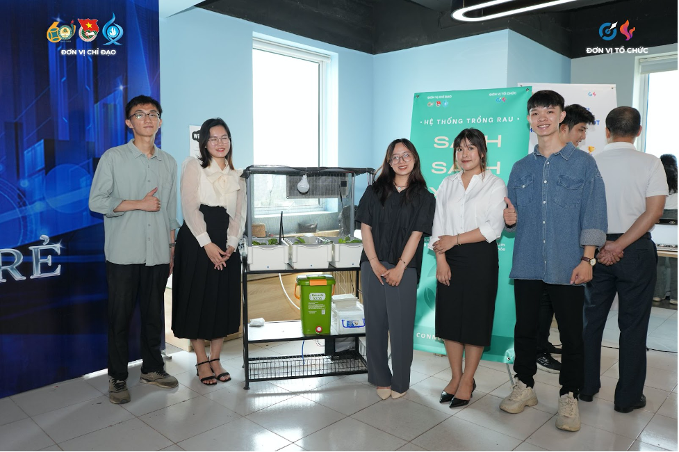 Triển lãm kết nối khởi nghiệp - “ Young Entrepreneurs Showcase”