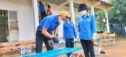 Kon Tum: Chiến dịch thanh niên tình nguyện nhân lên những nghĩa cử cao đẹp